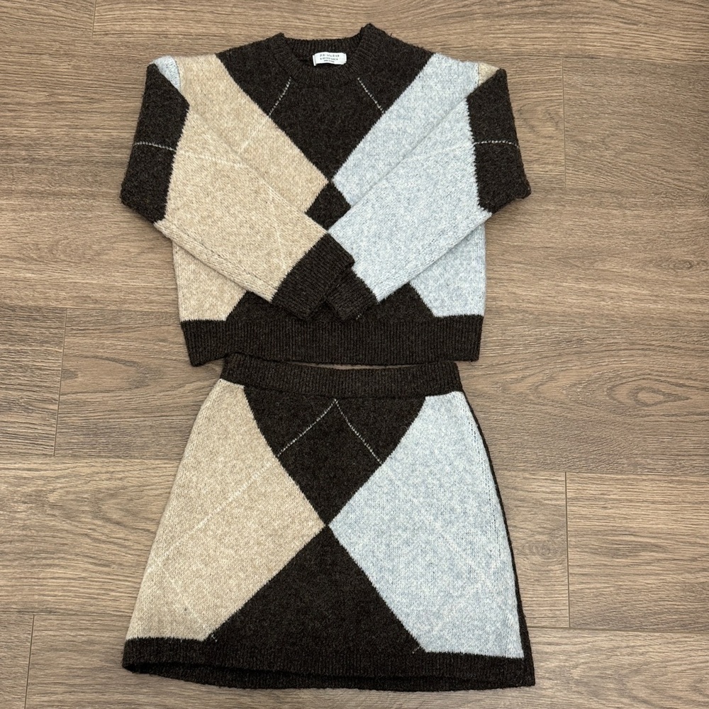 Girl’s Primark Skirt Set